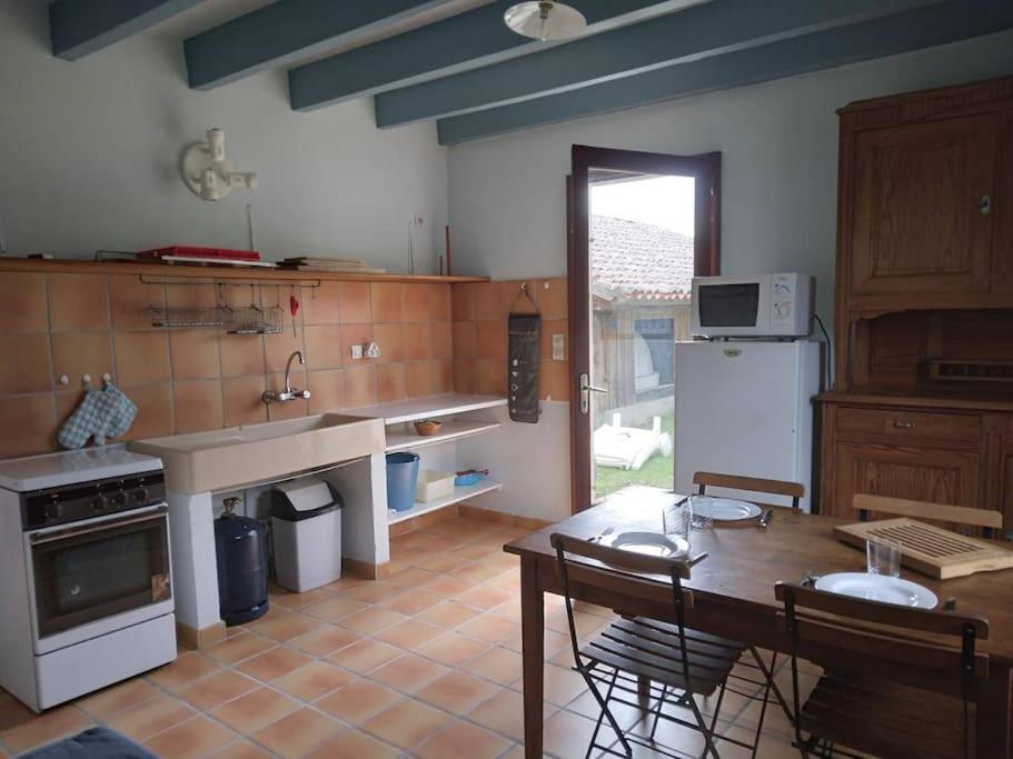 Le Petit Frouas Sud Apartment Vielle-Saint-Girons Exterior photo