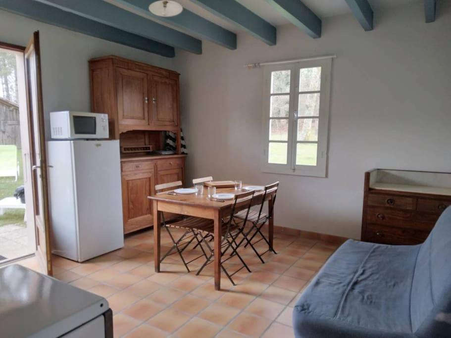 Le Petit Frouas Sud Apartment Vielle-Saint-Girons Exterior photo